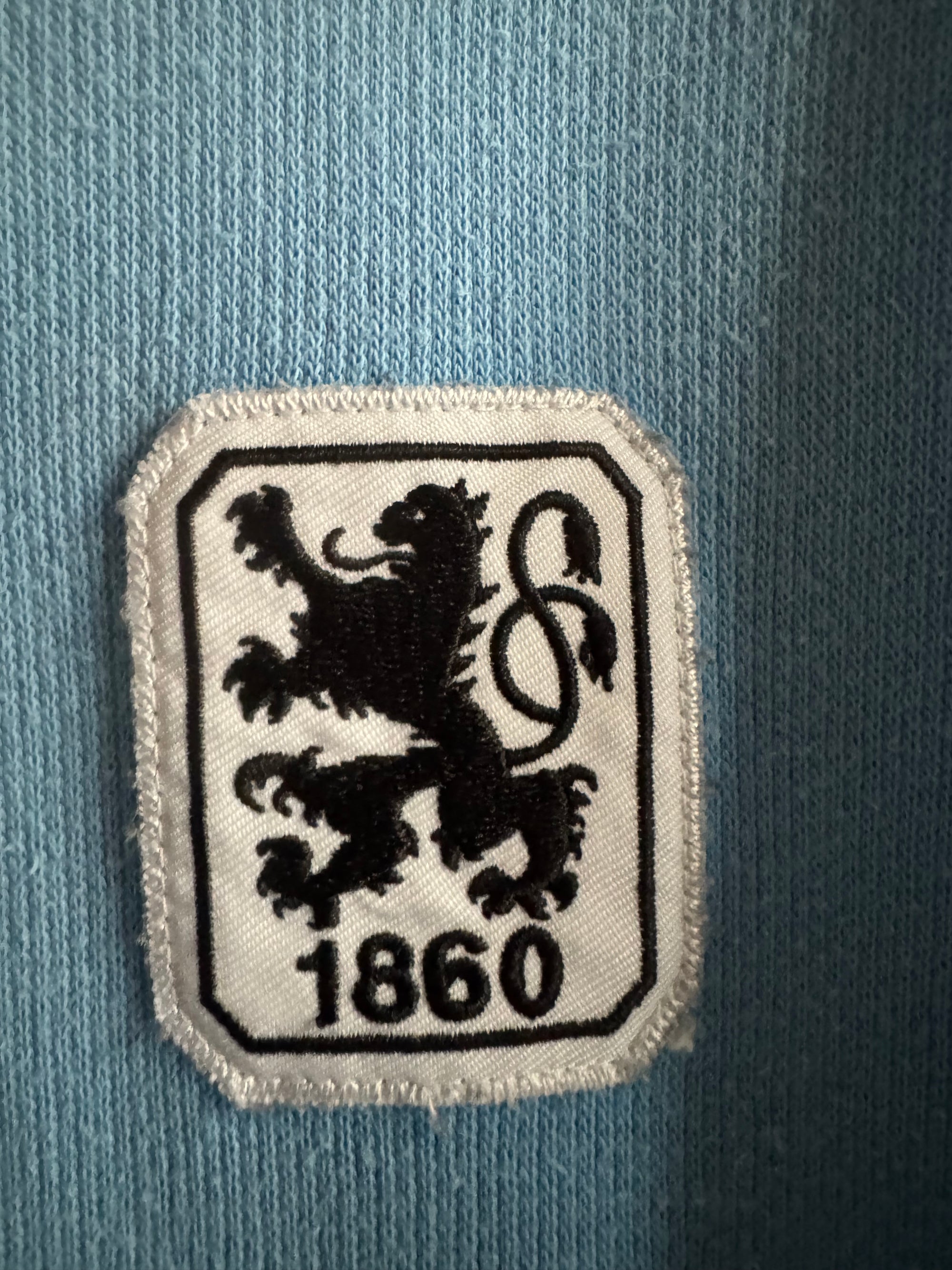 1860 Munich 🇩🇪 2003-04 Nike Sweatshirt