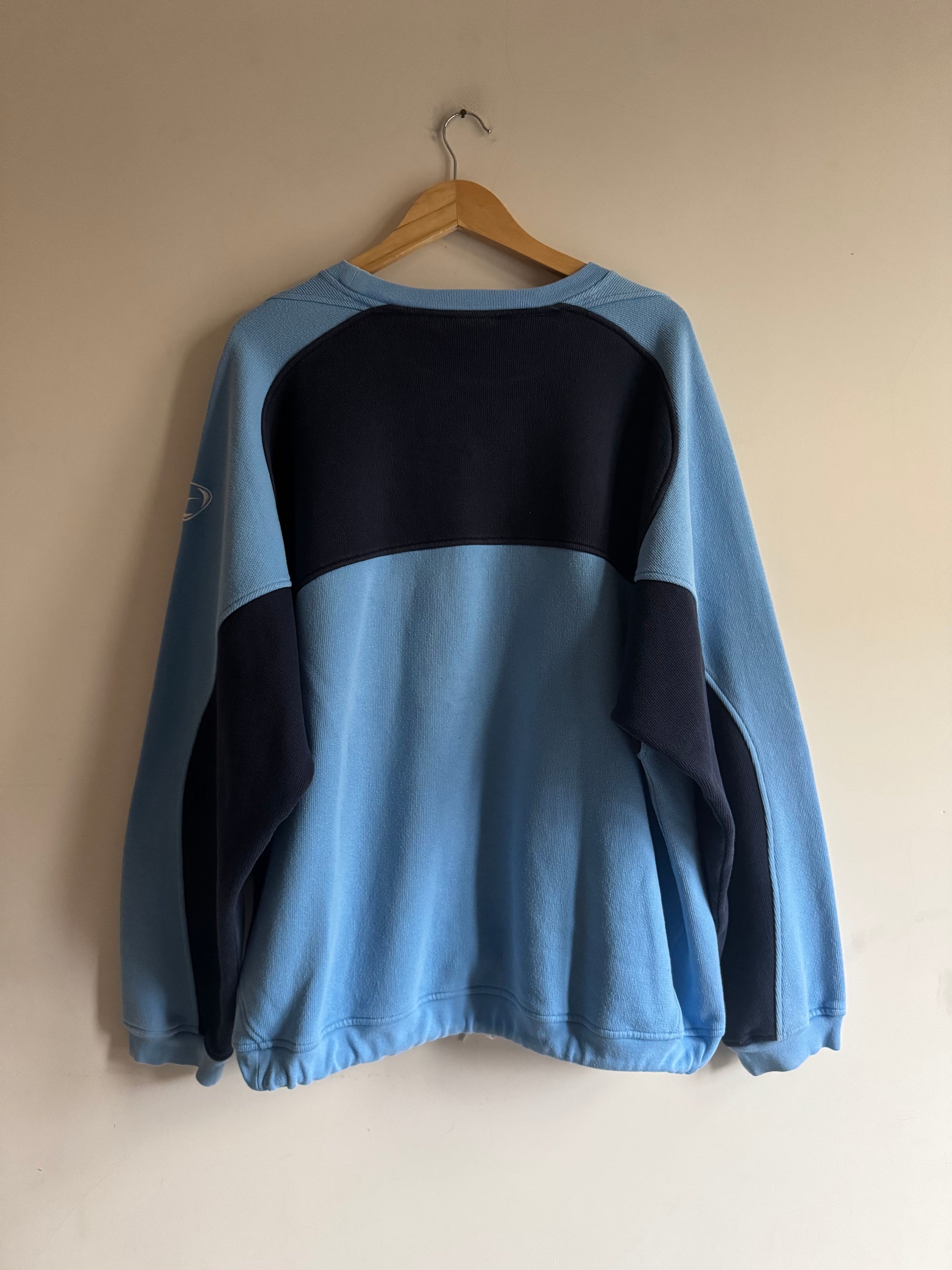 1860 Munich 🇩🇪 2003-04 Nike Sweatshirt