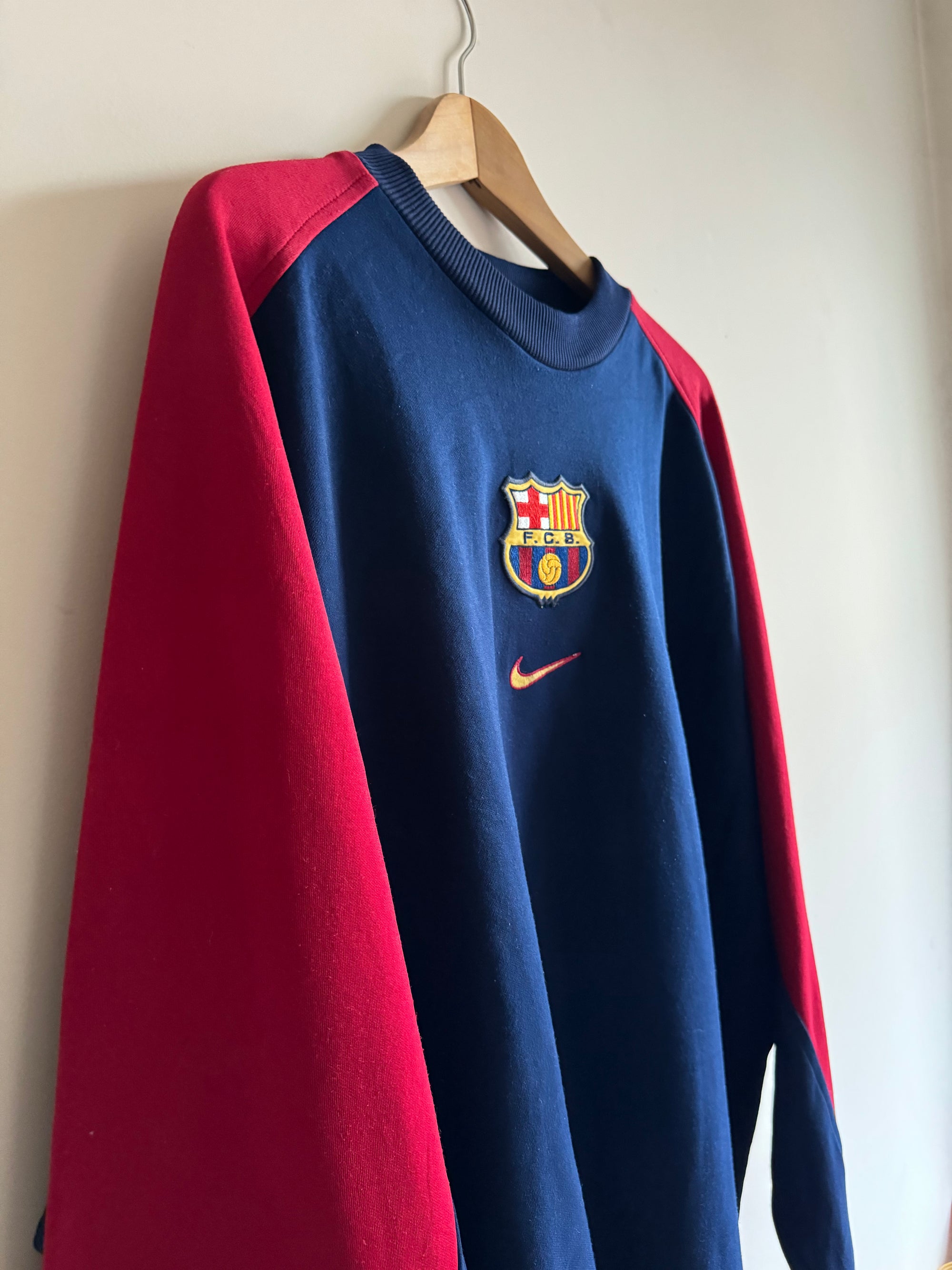 Barcelona 🇪🇸 1999-00 Nike Sweatshirt