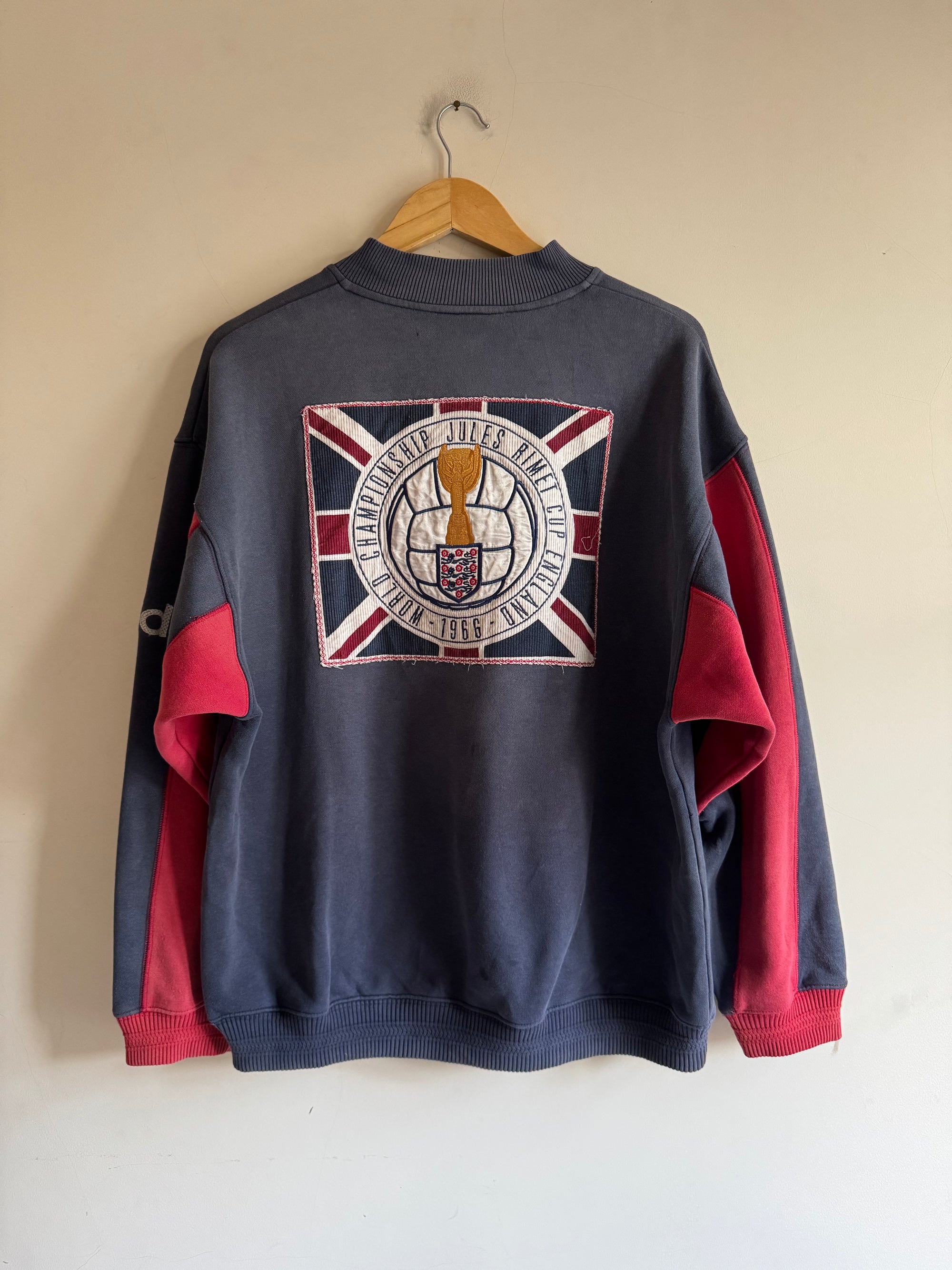 England 🏴󠁧󠁢󠁥󠁮󠁧󠁿 1966 World Cup Adidas Sweatshirt