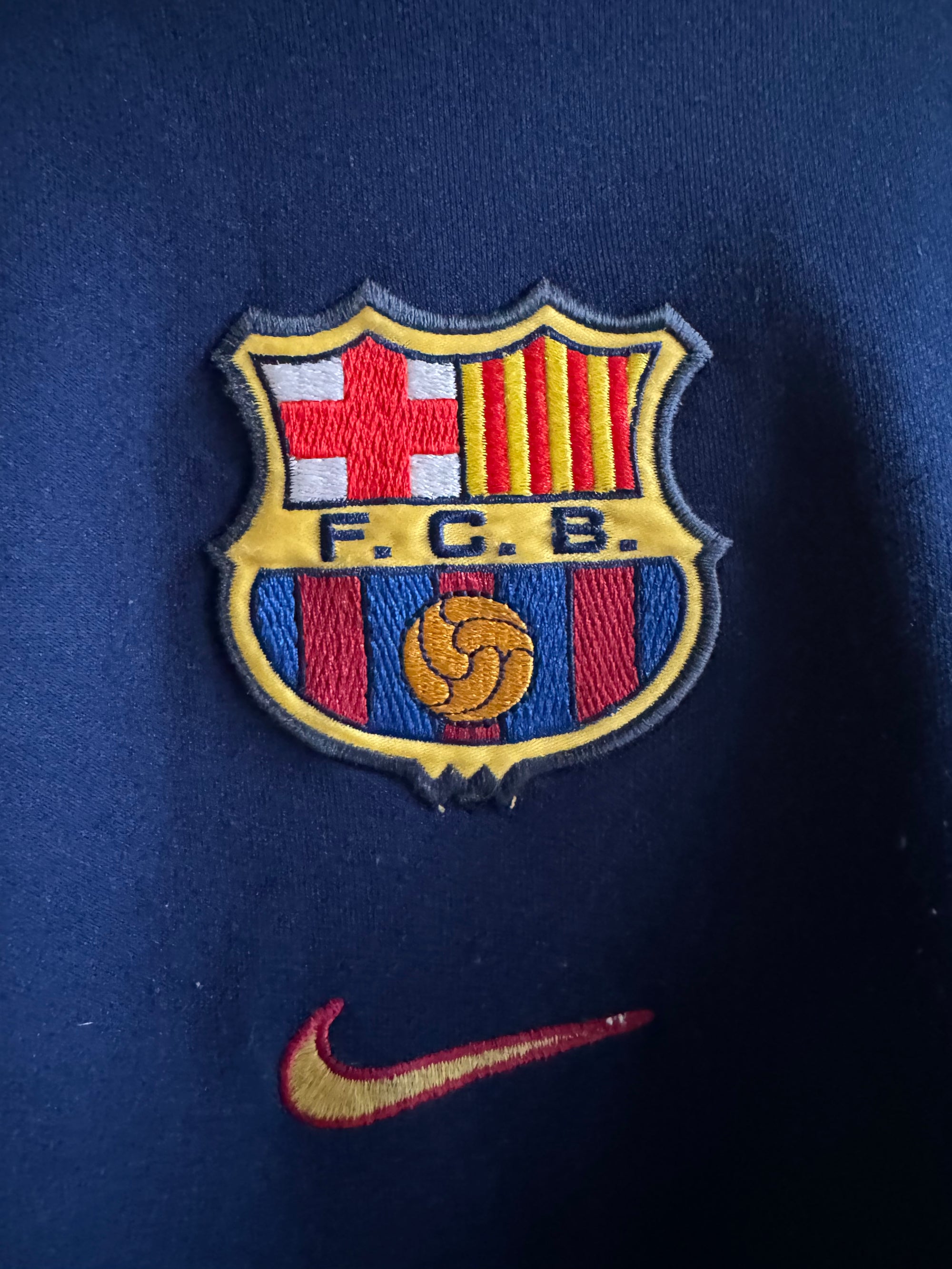 Barcelona 🇪🇸 1999-00 Nike Sweatshirt