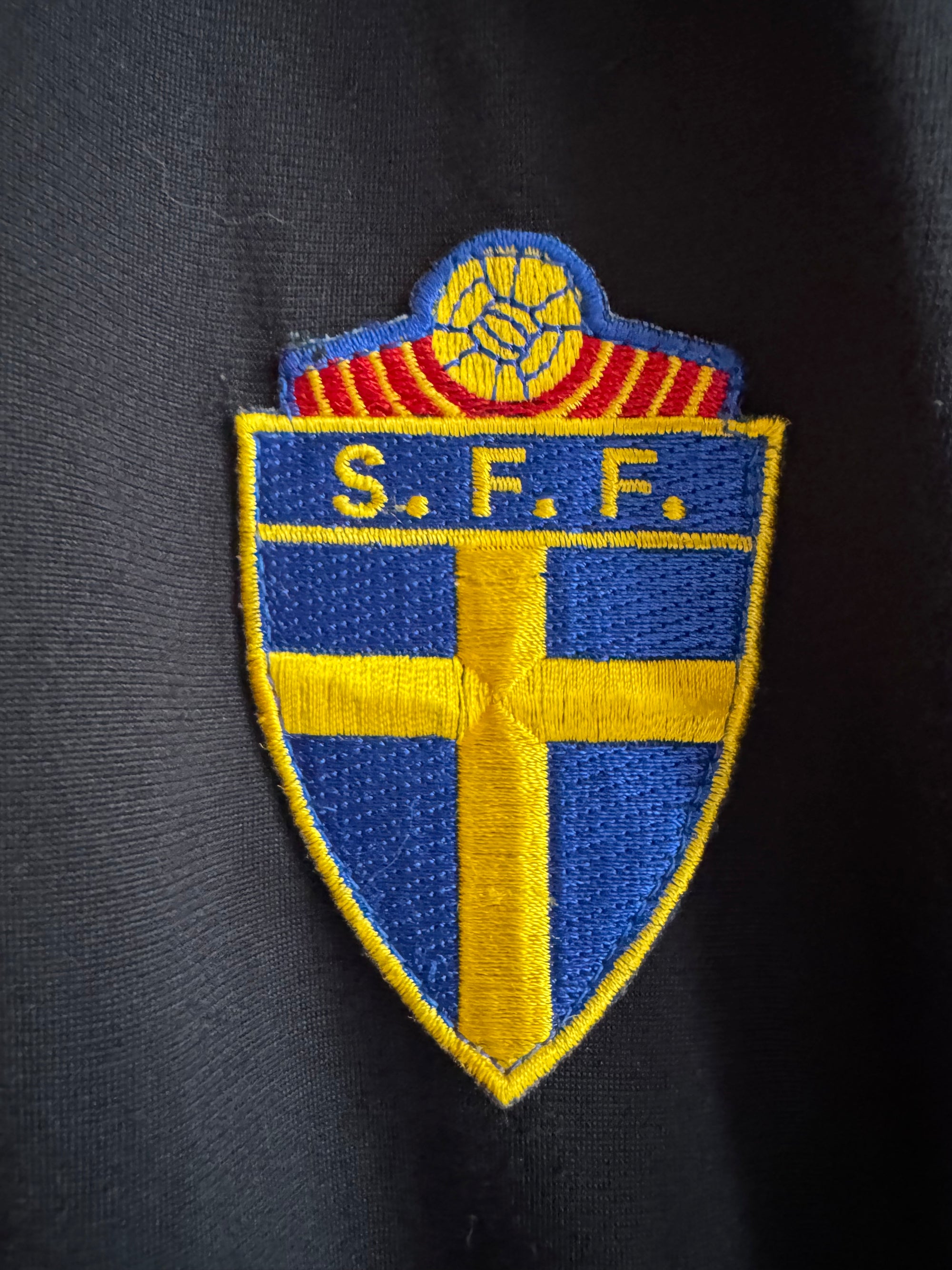 Sweden 🇸🇪 2000-02 Adidas Player Issue Jacket