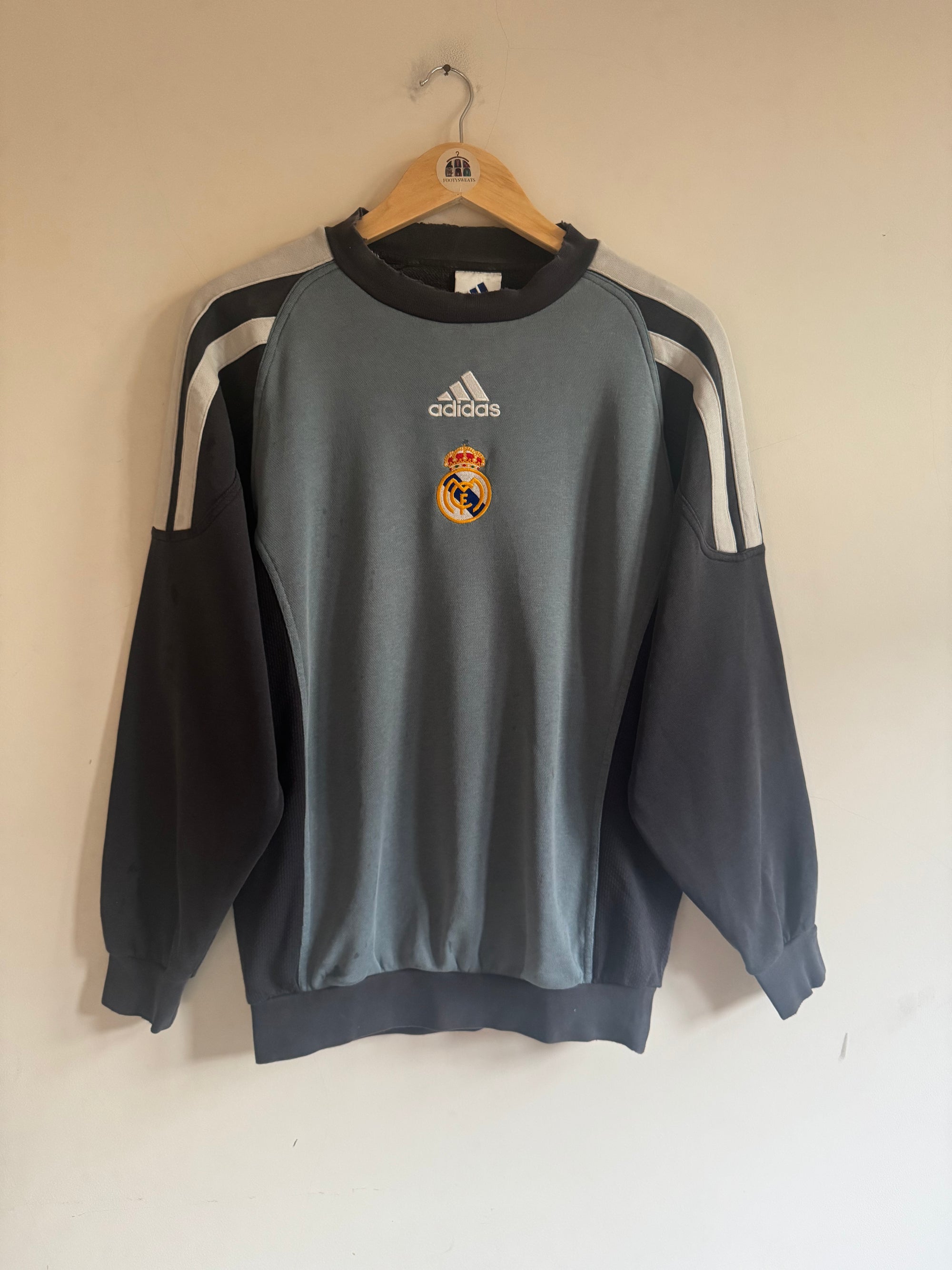 Real Madrid 🇪🇸 2001-02 Adidas Sweatshirt