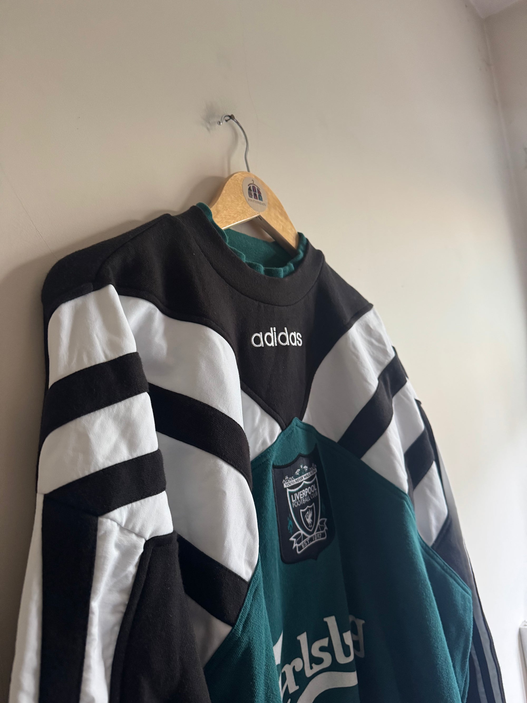 Liverpool 🏴󠁧󠁢󠁥󠁮󠁧󠁿 1995-96 Adidas Sweatshirt