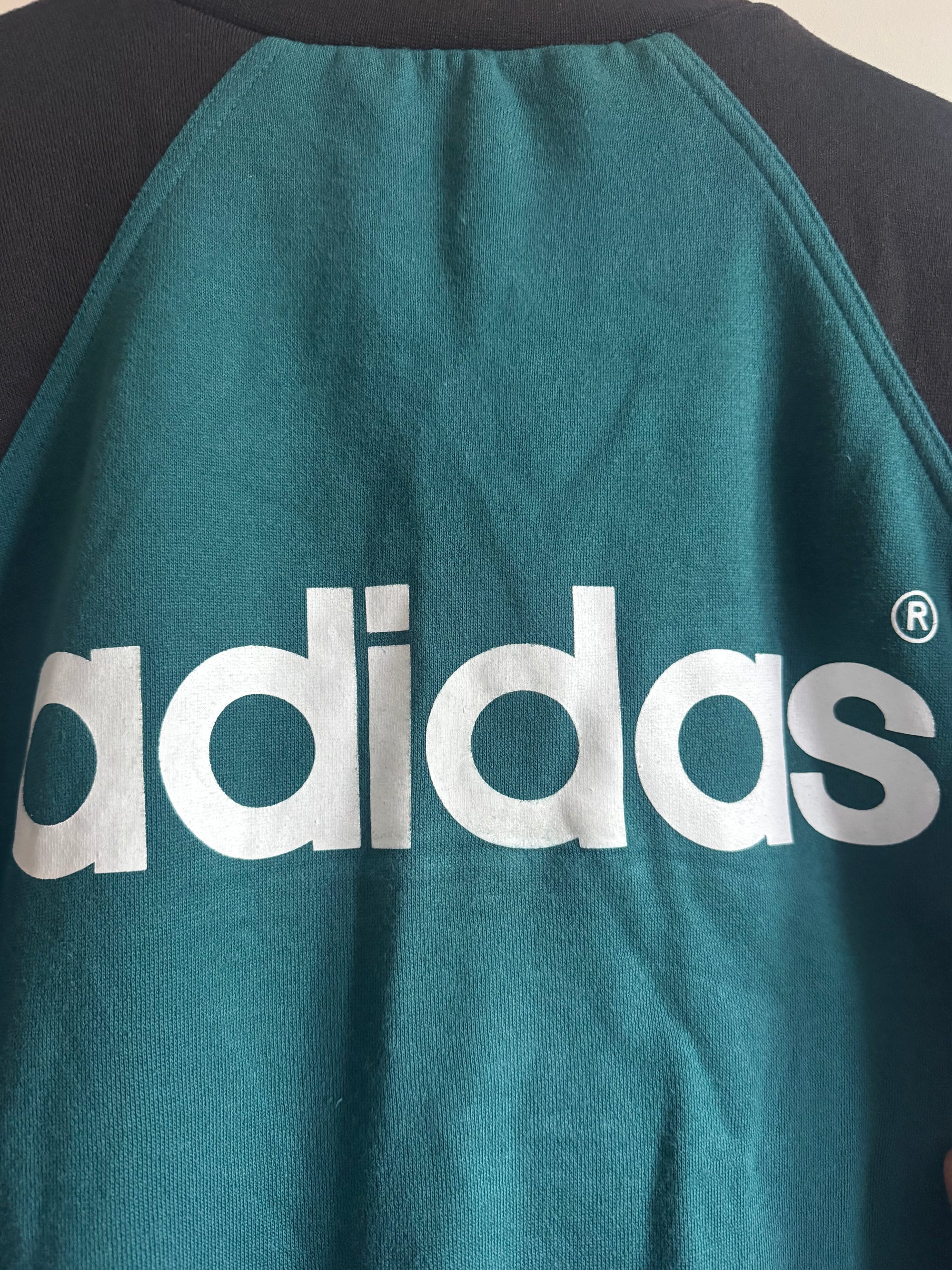 Liverpool 🏴󠁧󠁢󠁥󠁮󠁧󠁿 1995-96 Adidas Sweatshirt