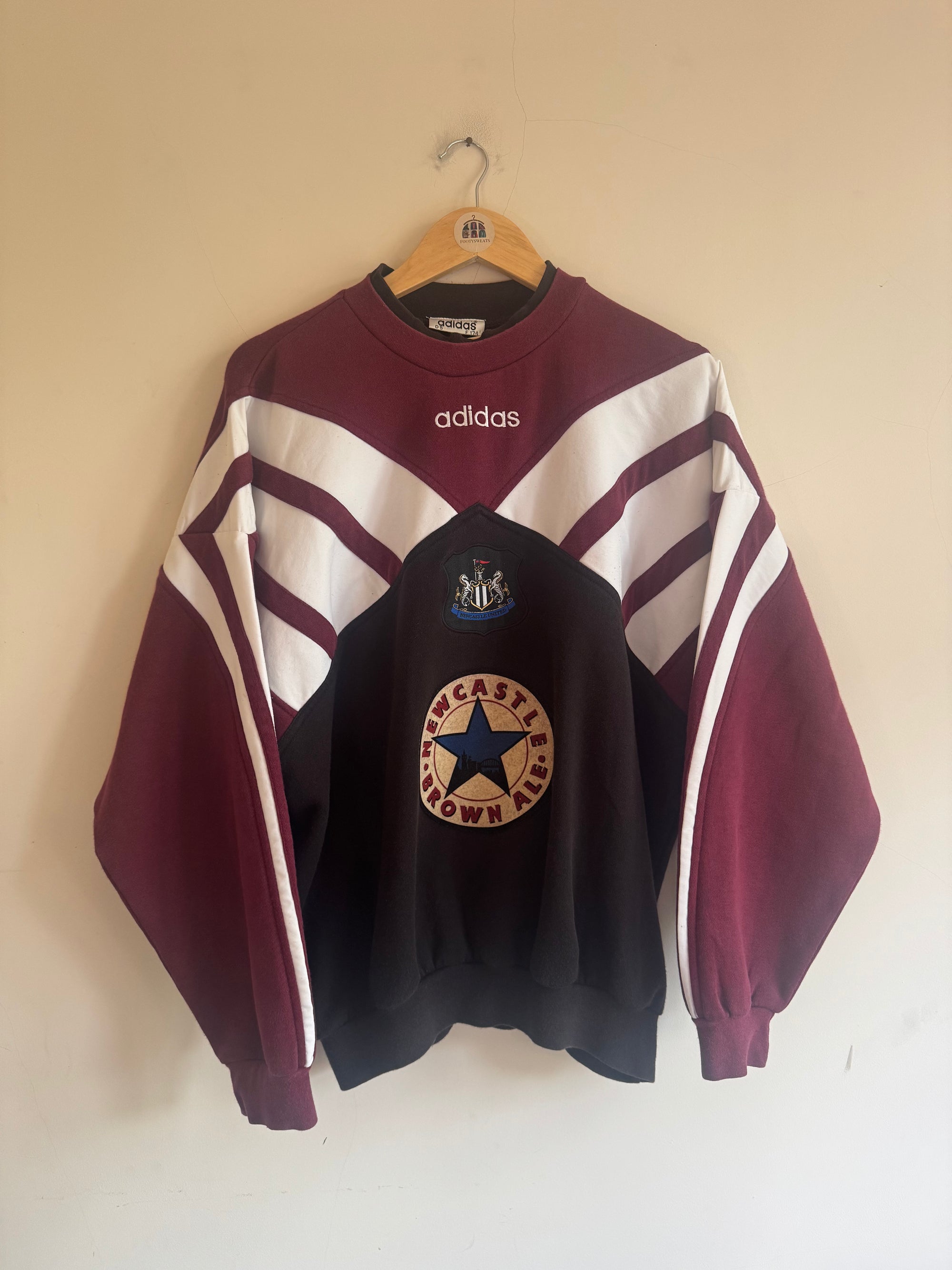 Newcastle United 🏴󠁧󠁢󠁥󠁮󠁧󠁿 1995-96 Adidas Sweatshirt