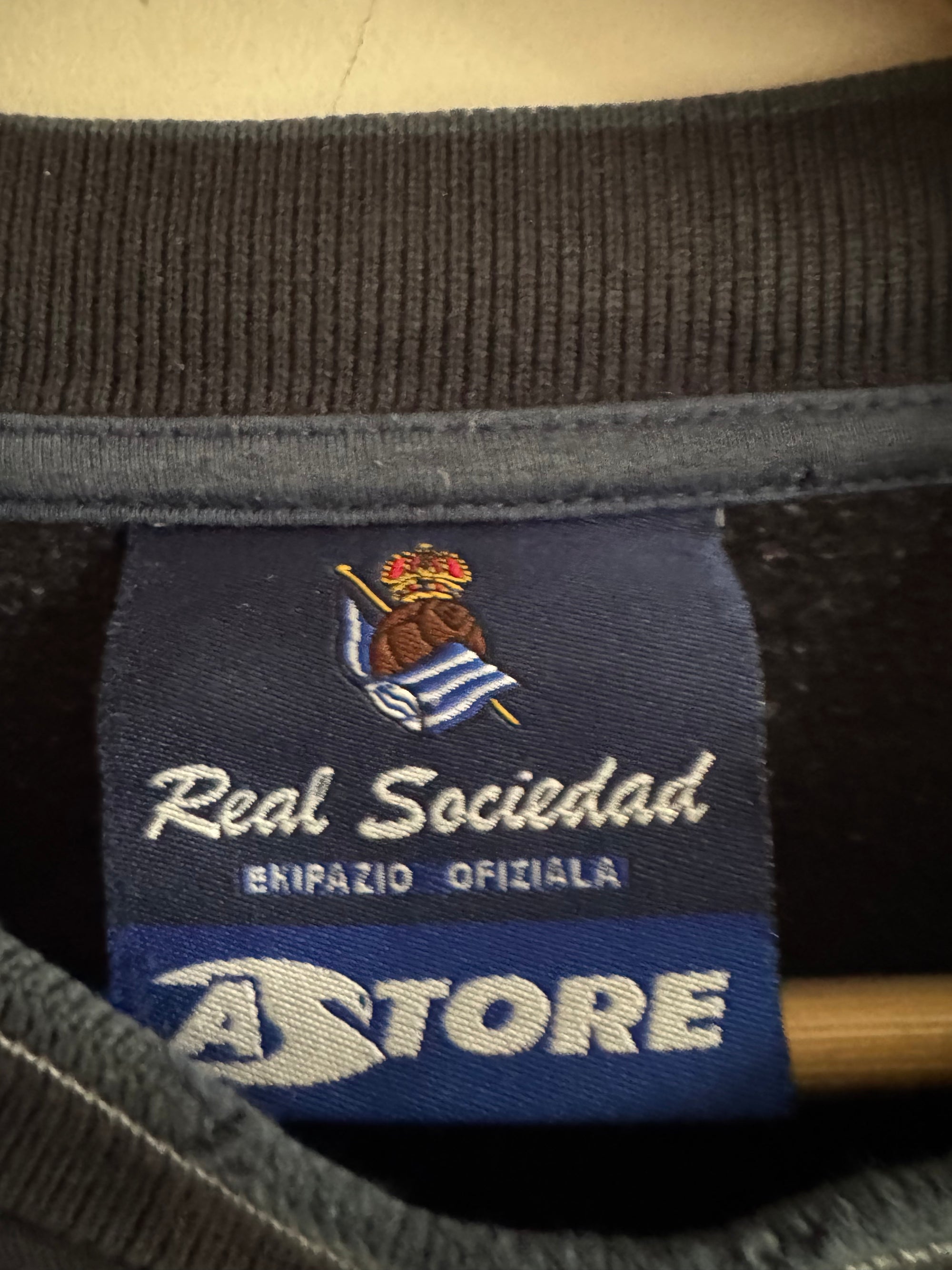 Real Sociedad 🇪🇸 2004-05 Astore Sweatshirt