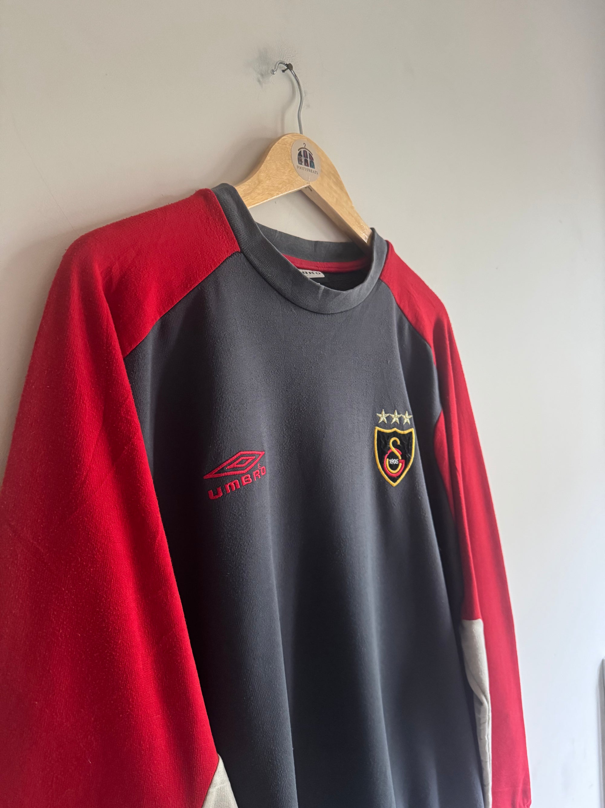 Galatasaray 🇹🇷 2003-04 Umbro Sweatshirt