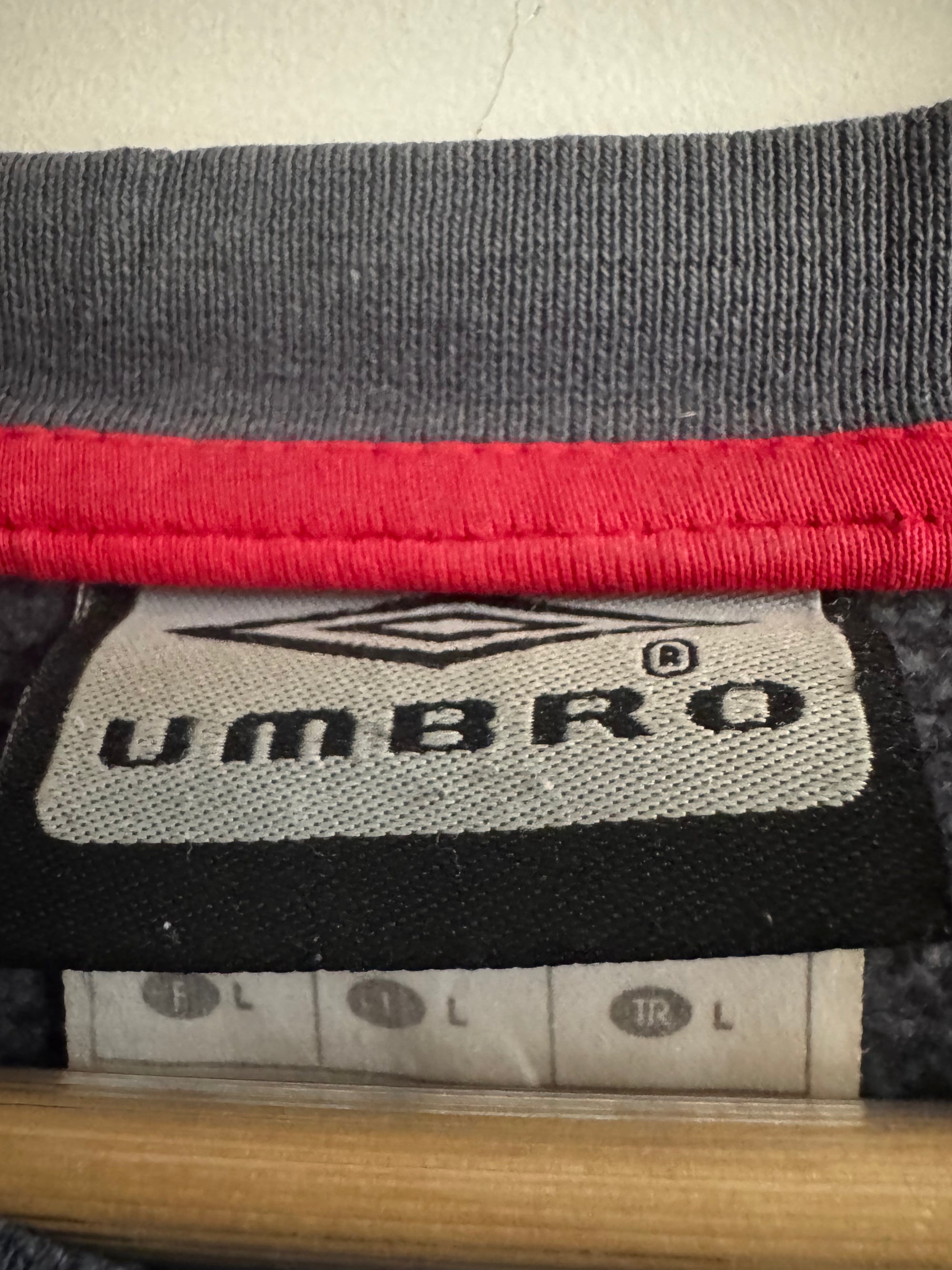 Galatasaray 🇹🇷 2003-04 Umbro Sweatshirt
