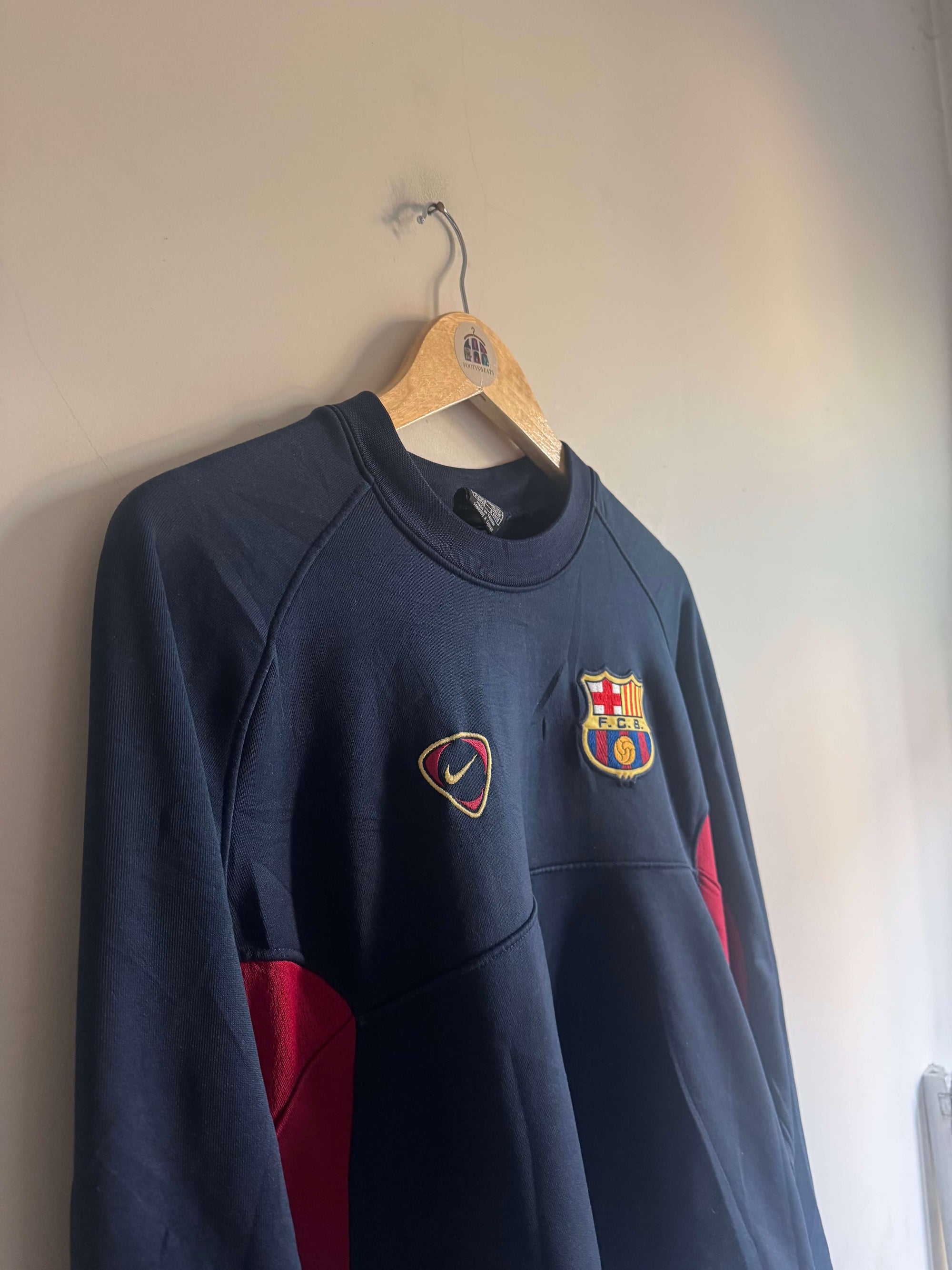 Barcelona 🇪🇸 2000-01 Nike Sweatshirt