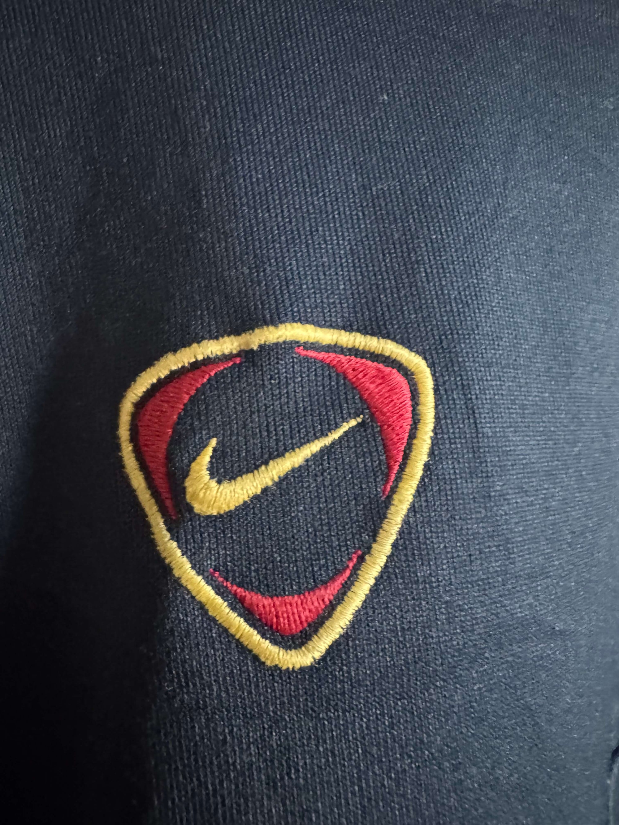 Barcelona 🇪🇸 2000-01 Nike Sweatshirt