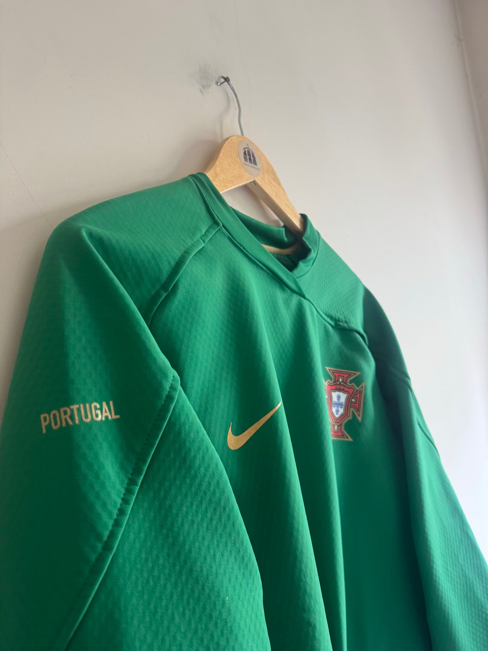 Portugal 🇵🇹 2008-09 Nike Sweatshirt