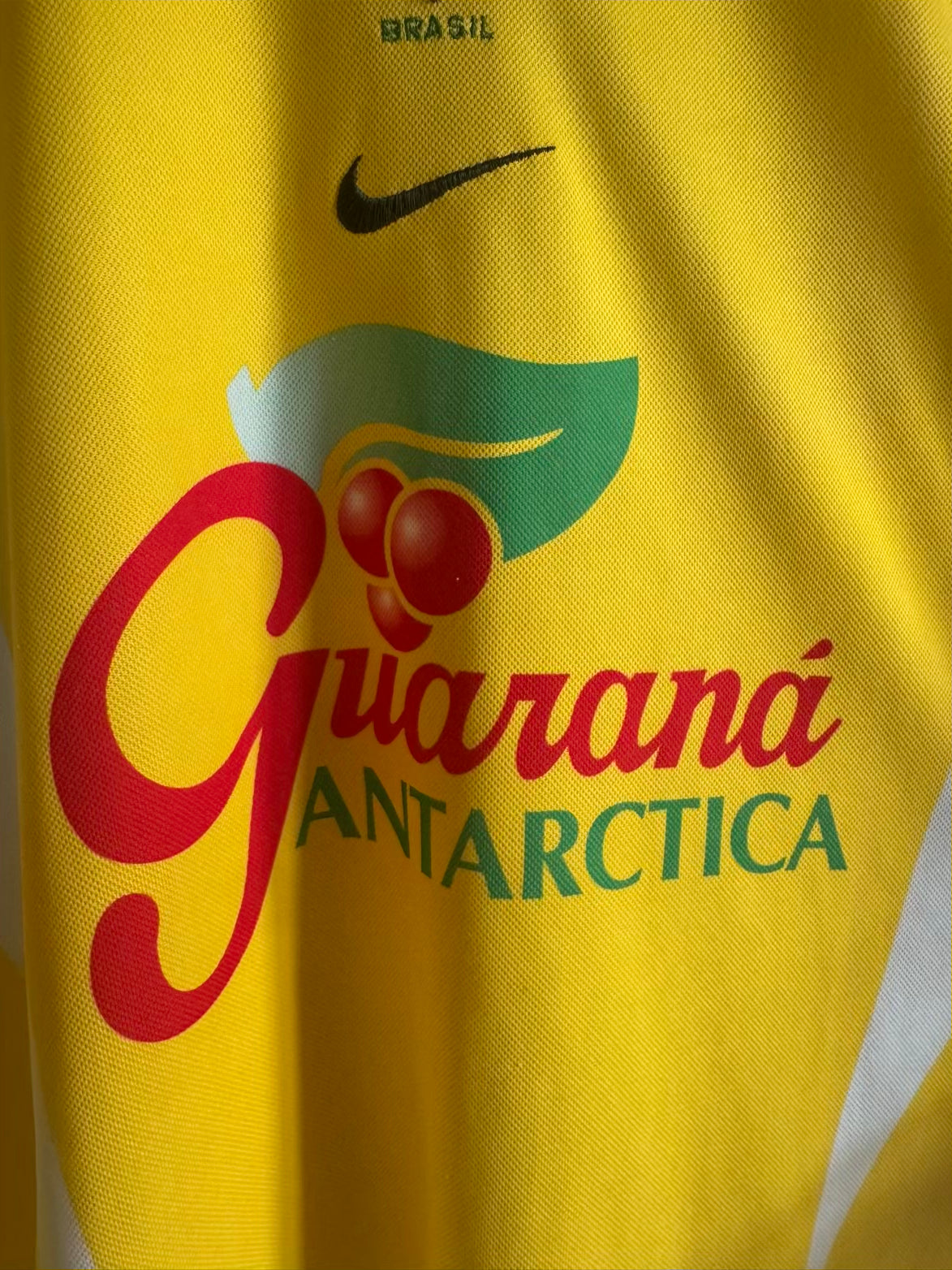 Brazil 🇧🇷 2002-03 Player issue Nike Training Tee