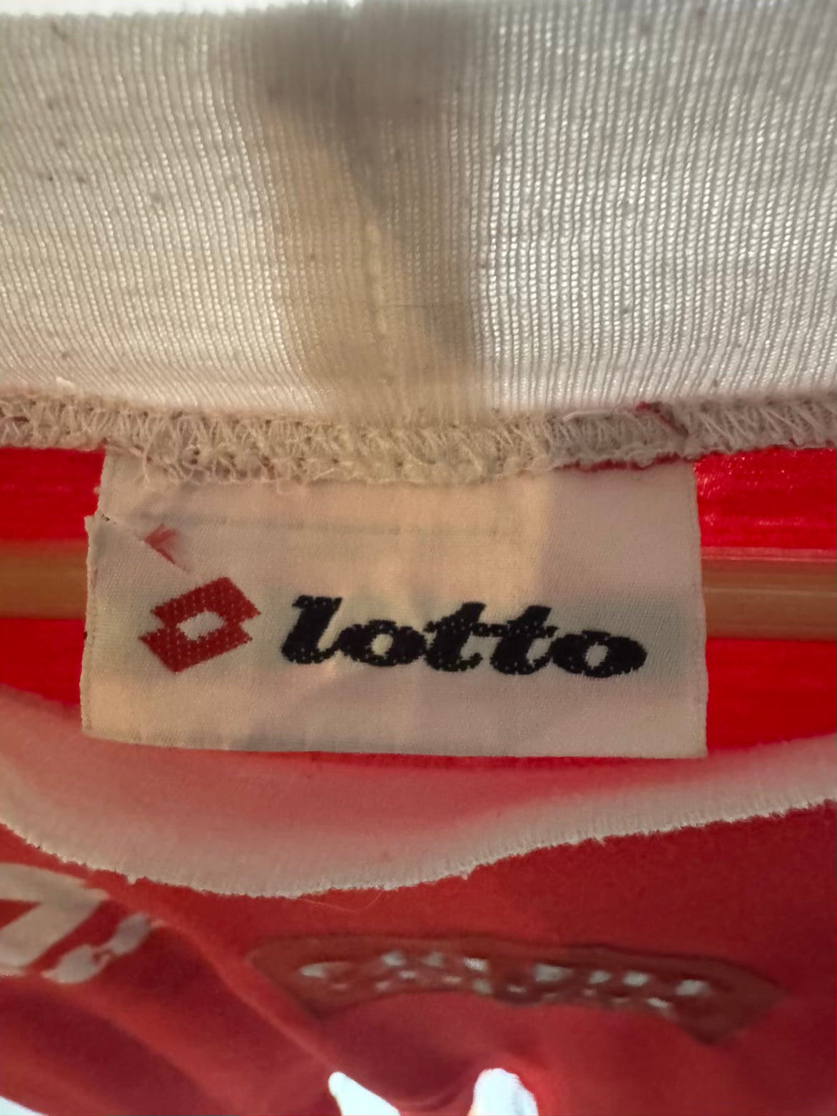 Switzerland 🇨🇭1994-96 Lotto Training Tee