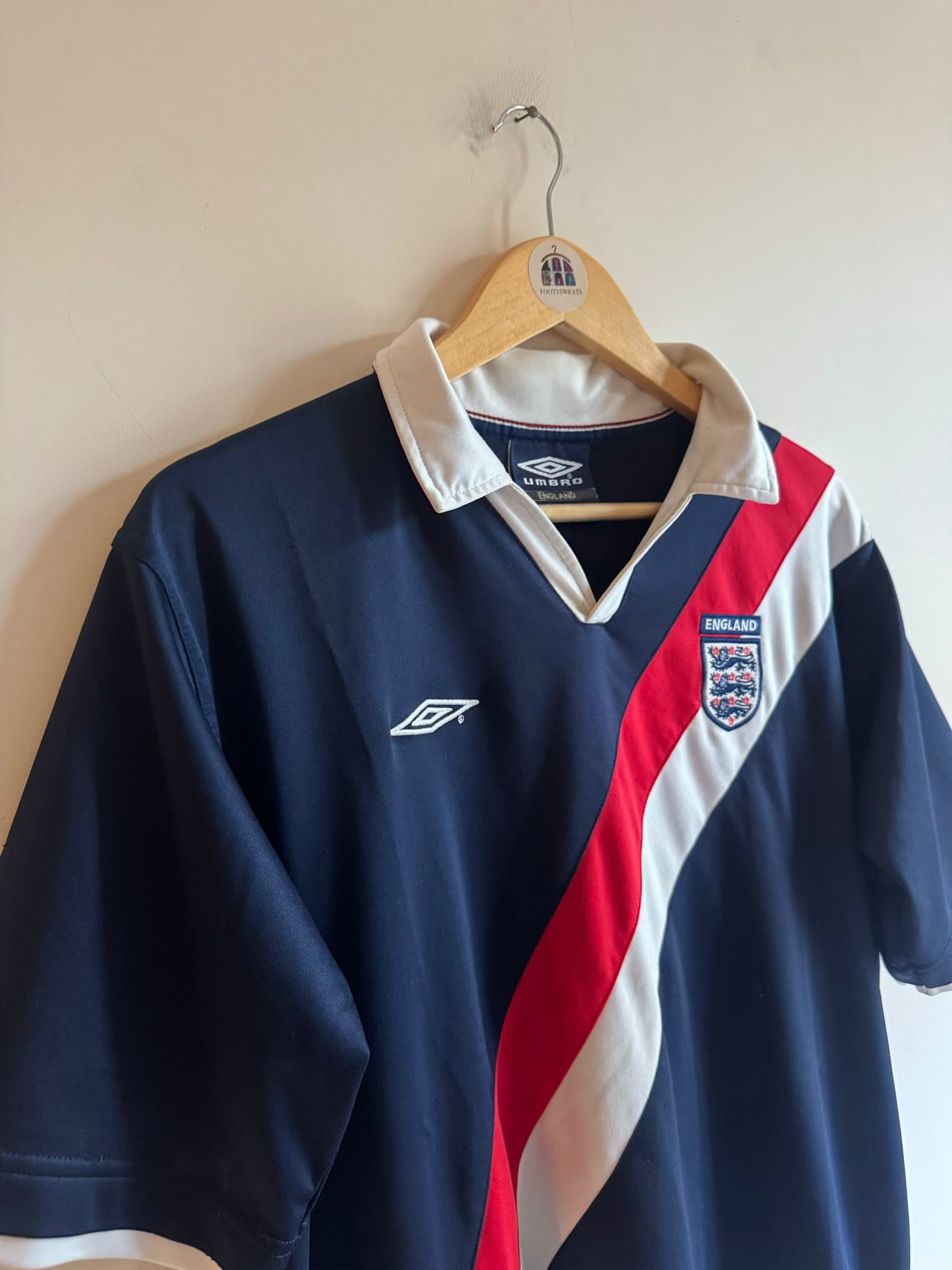 England 🏴󠁧󠁢󠁥󠁮󠁧󠁿 2002-04 Umbro Training Tee