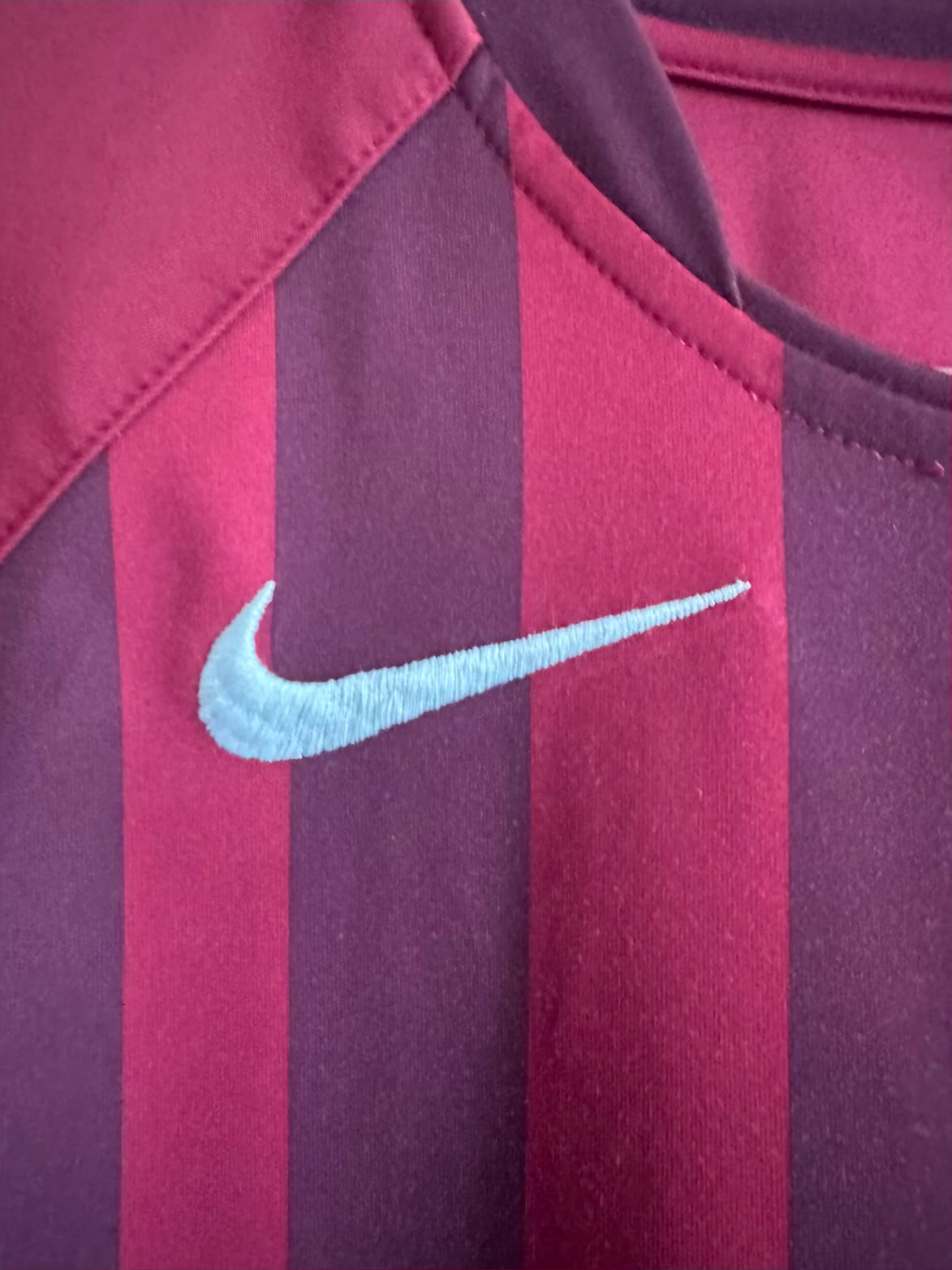Manchester United 🏴󠁧󠁢󠁥󠁮󠁧󠁿 2004-05 Nike Training Tee