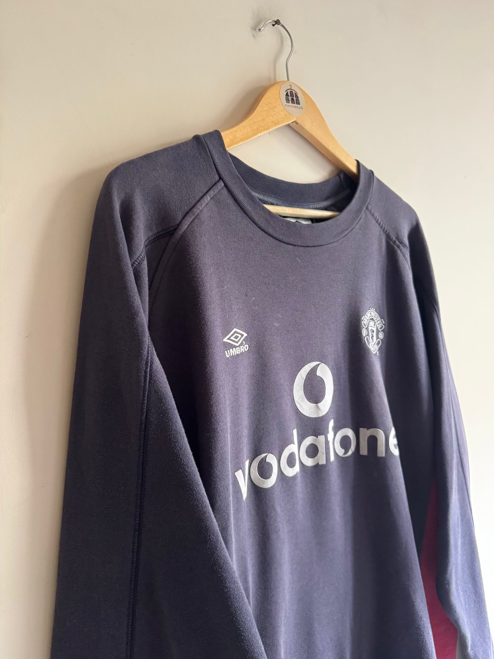 Manchester United 🏴󠁧󠁢󠁥󠁮󠁧󠁿 2000-01 Umbro Sweatshirt