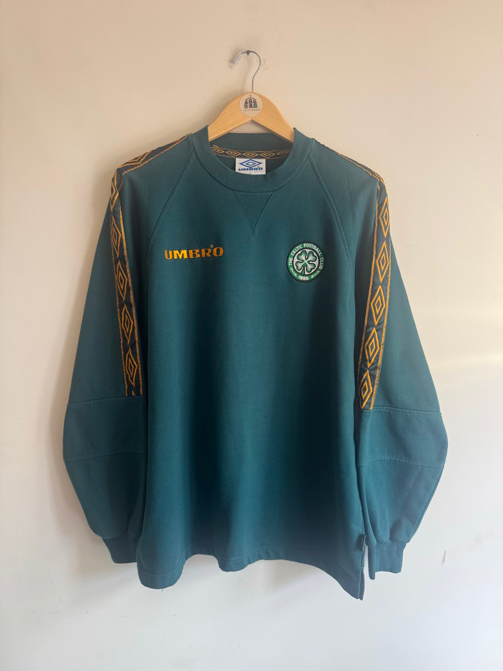 Celtic 🏴󠁧󠁢󠁳󠁣󠁴󠁿 1997-98 Umbro Sweatshirt