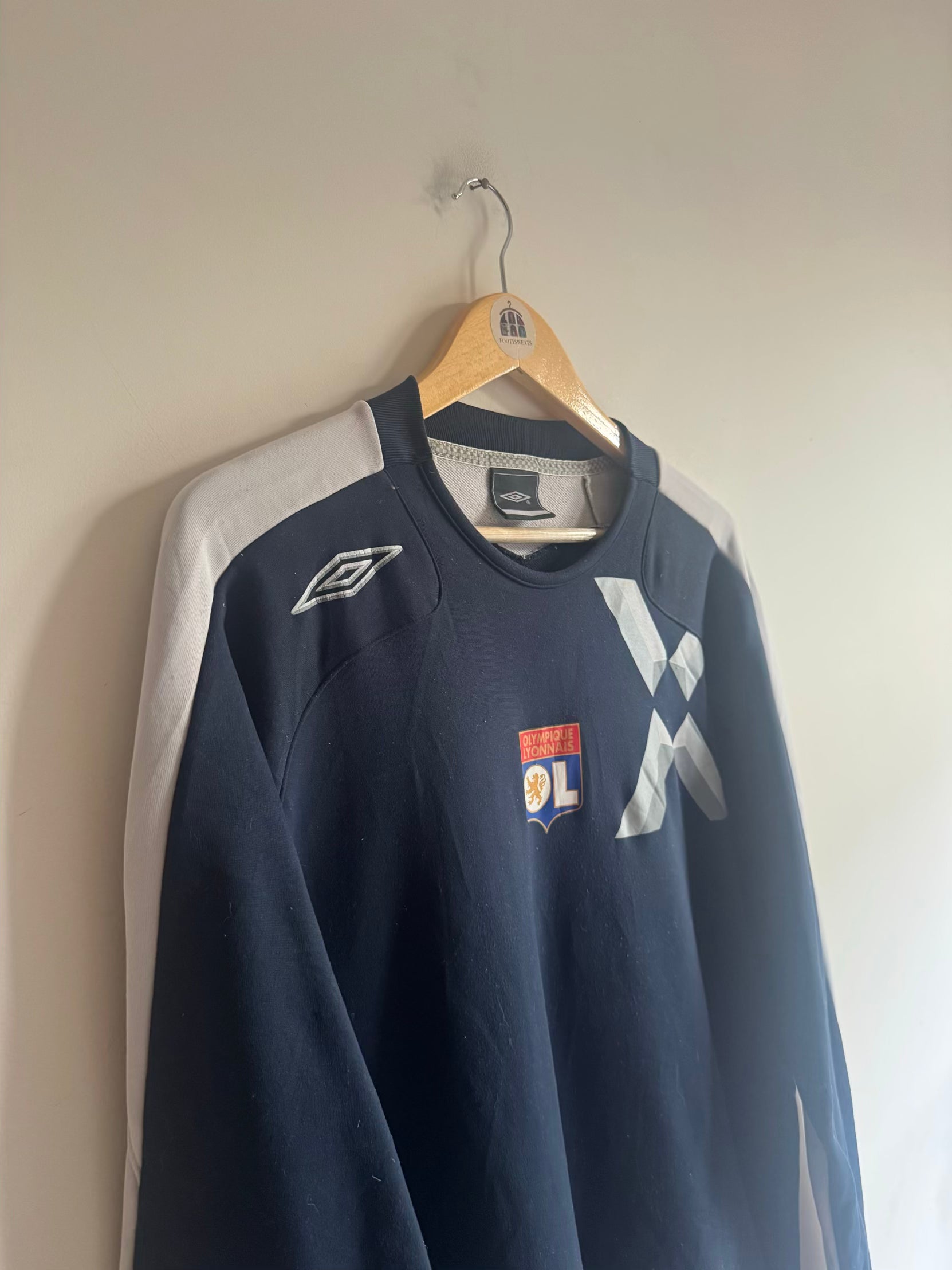 Olympique Lyonnais 🇫🇷 2006-08 Umbro Sweatshirt