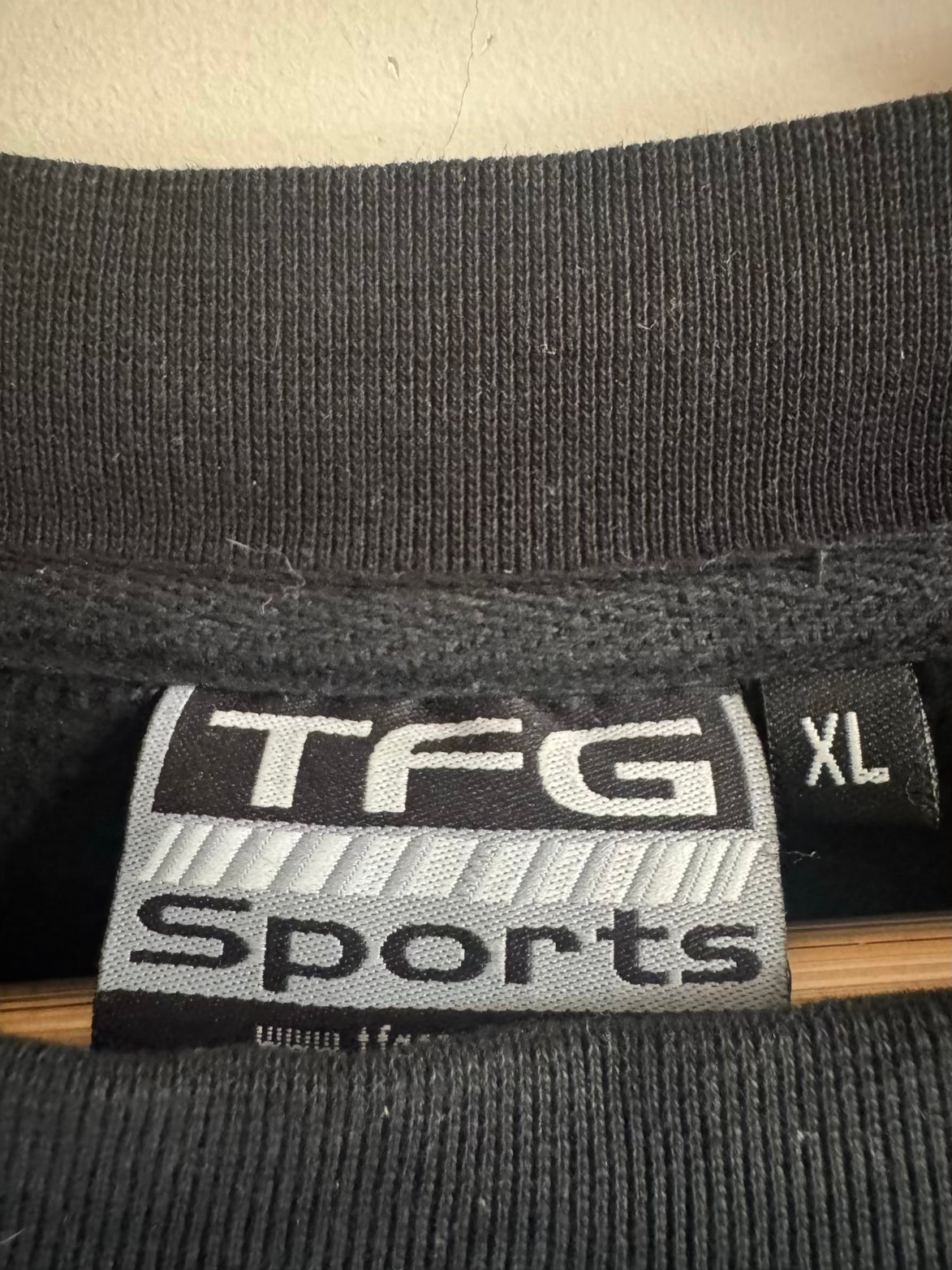 Brentford 🏴󠁧󠁢󠁥󠁮󠁧󠁿 2002-03 TFG Sports Sweatshirt