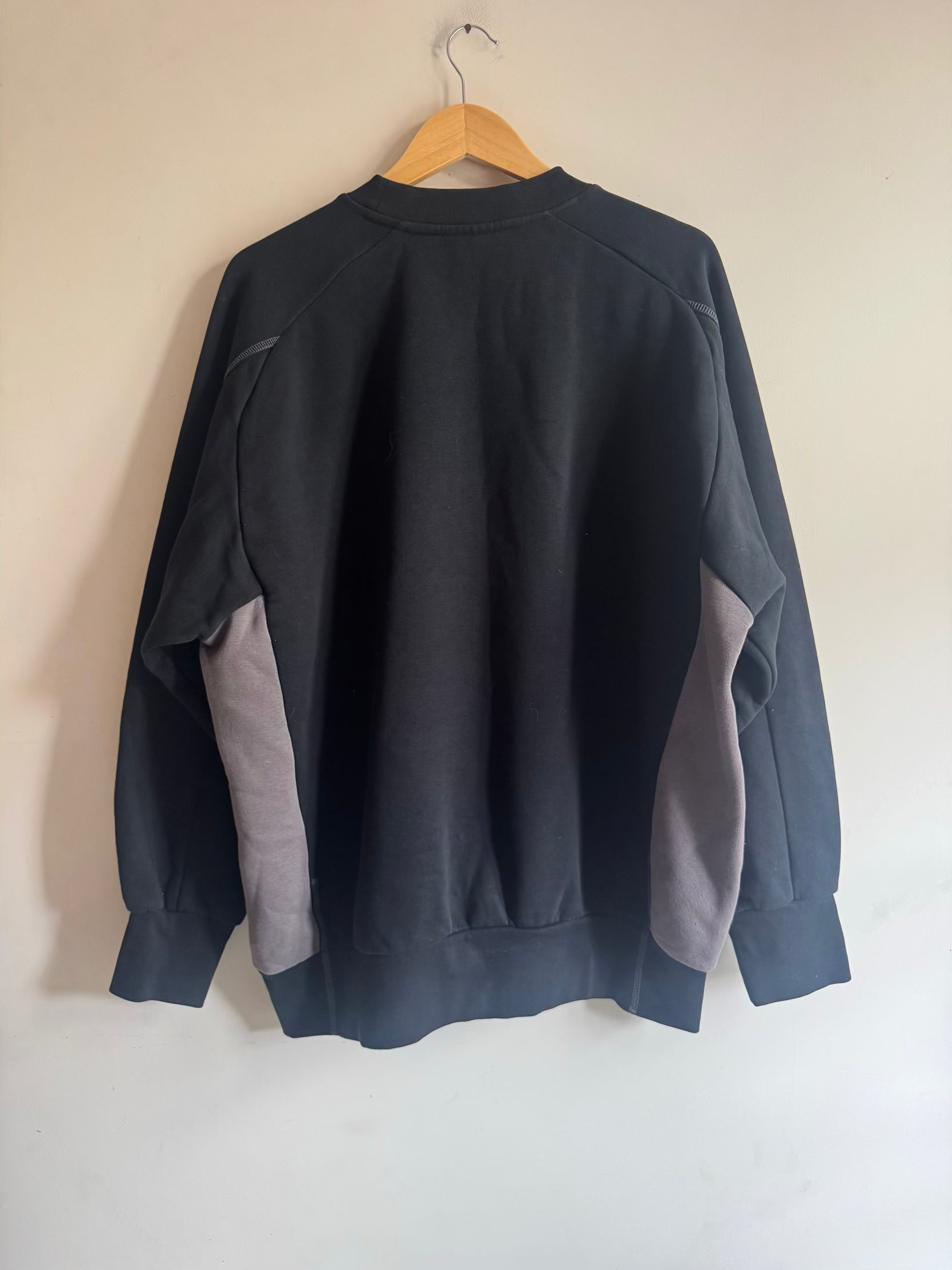 Brentford 🏴󠁧󠁢󠁥󠁮󠁧󠁿 2002-03 TFG Sports Sweatshirt