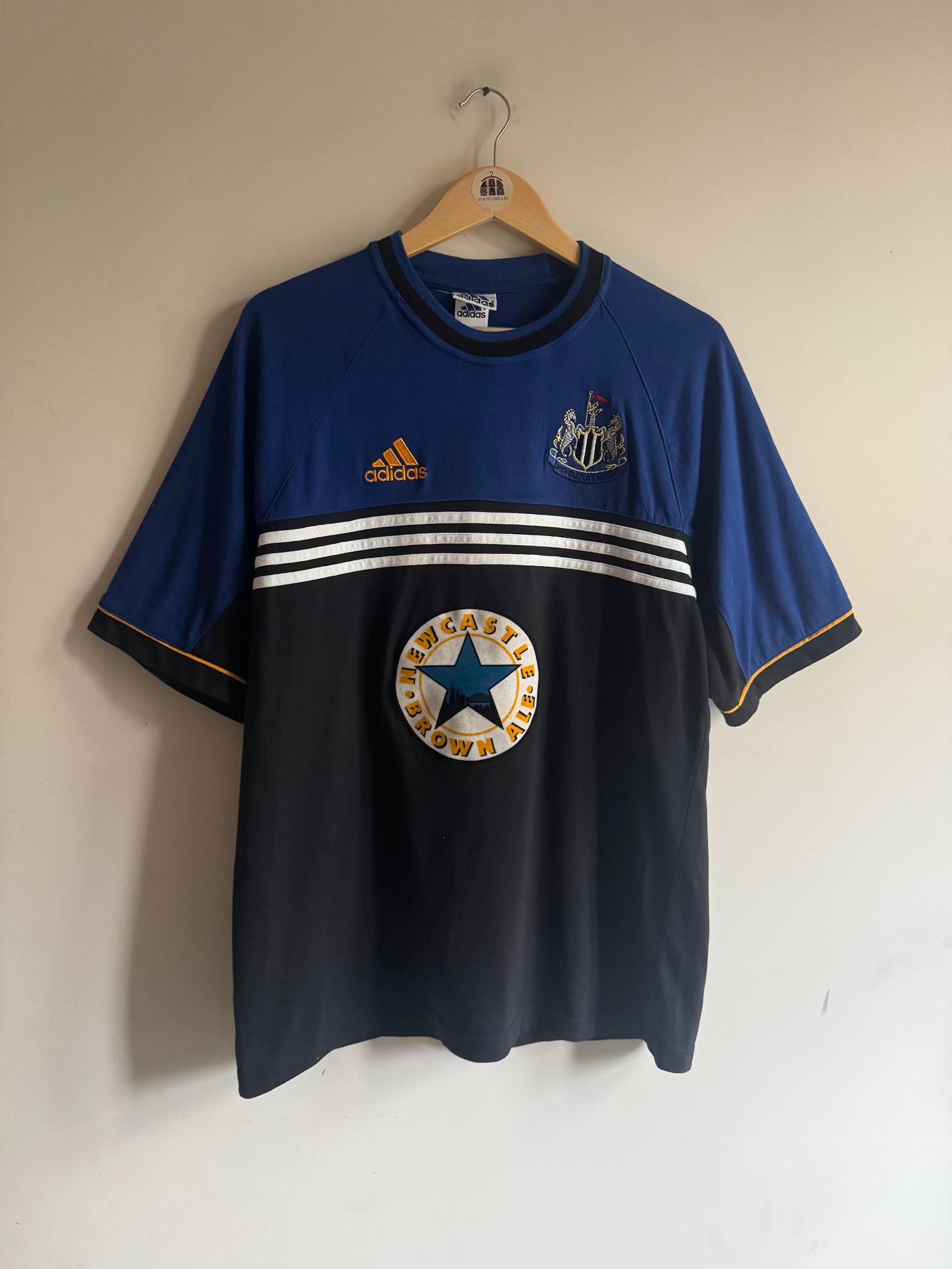 Newcastle United 🏴󠁧󠁢󠁥󠁮󠁧󠁿 1998-99 Adidas Training Tee